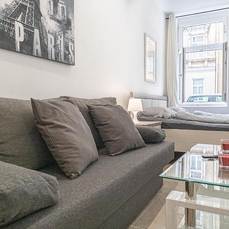9 Min From City Center - Lovely Studio Near U1 Reumannplatz Вена Экстерьер фото