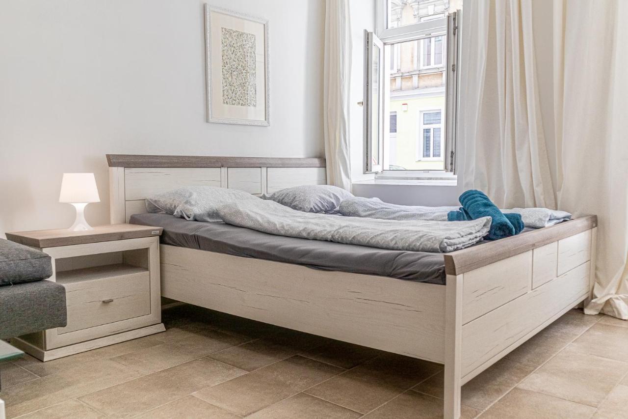 9 Min From City Center - Lovely Studio Near U1 Reumannplatz Вена Экстерьер фото