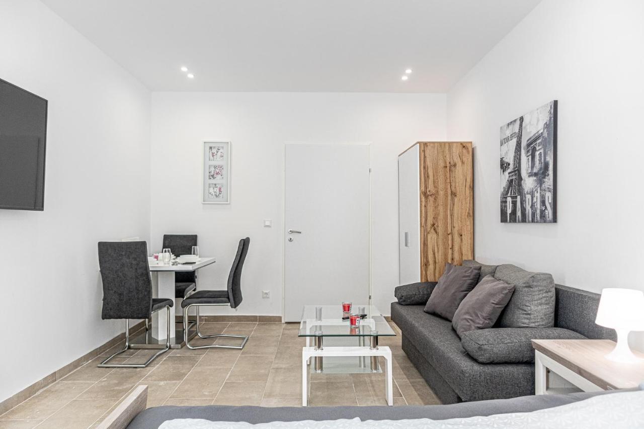 9 Min From City Center - Lovely Studio Near U1 Reumannplatz Вена Экстерьер фото