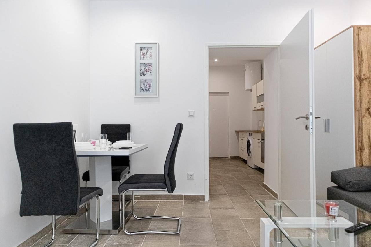 9 Min From City Center - Lovely Studio Near U1 Reumannplatz Вена Экстерьер фото